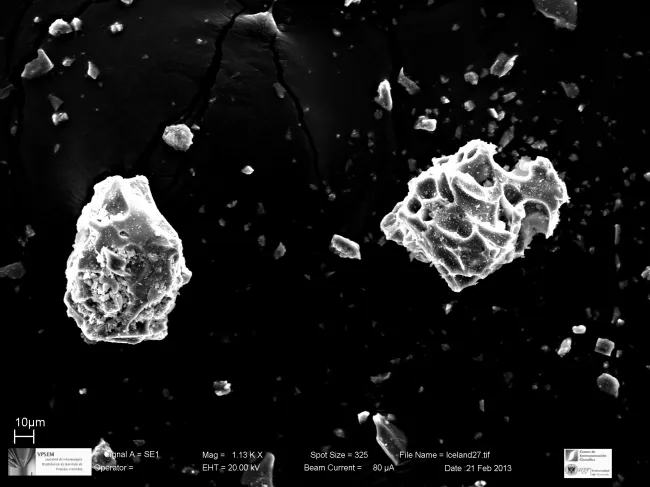 Eyjafjallajokull Volcanic Ash SEM Image